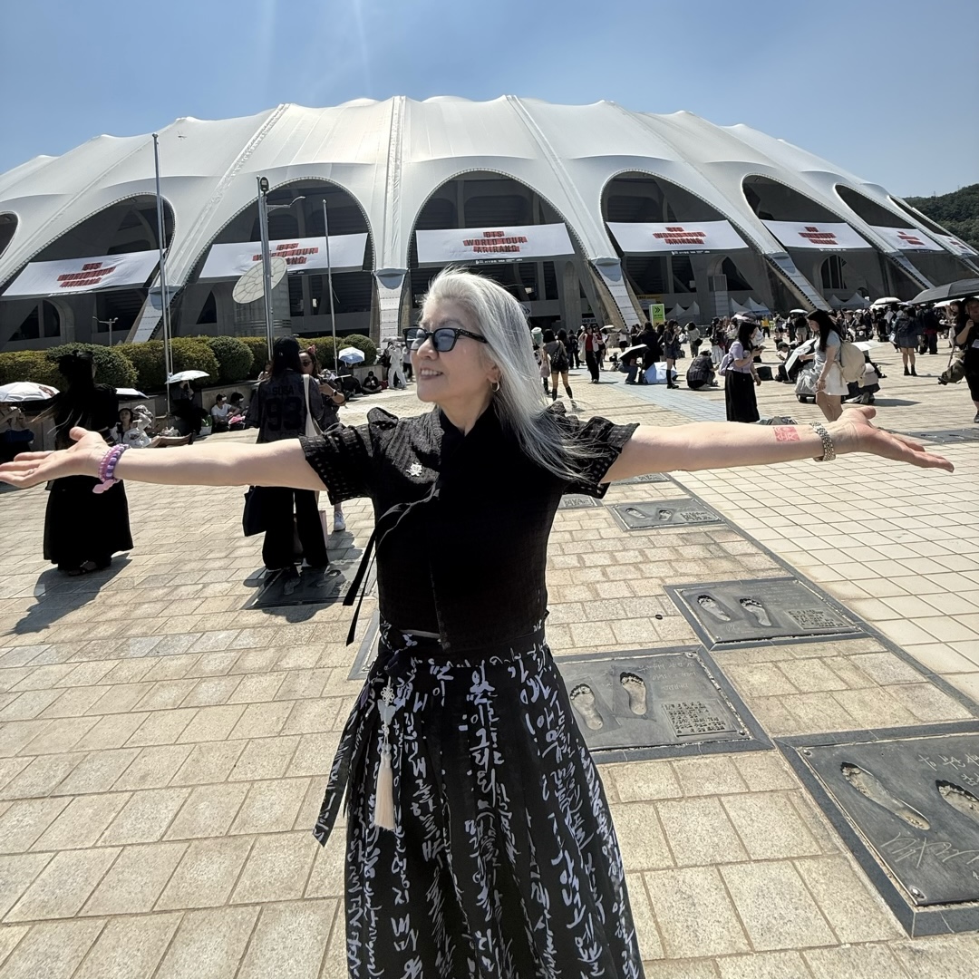 Kat Turner at BTS concert in Busan